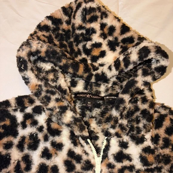 Leopard teddy quarter zip hoodie Medium - Picture 3 of 6